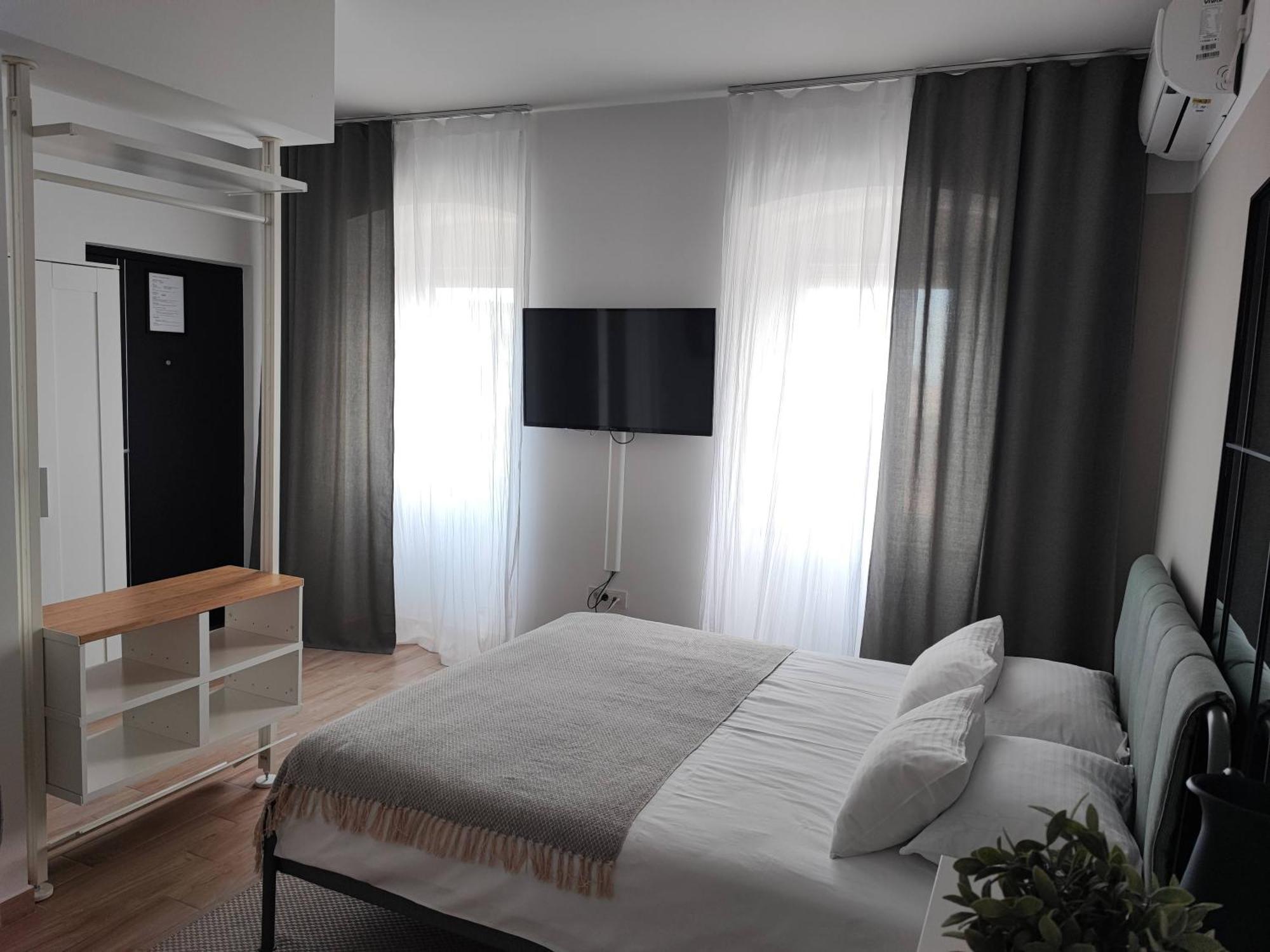 Agostini - Self Check-In Studios - Free Gated Parking On Site Rijeka Exterior foto