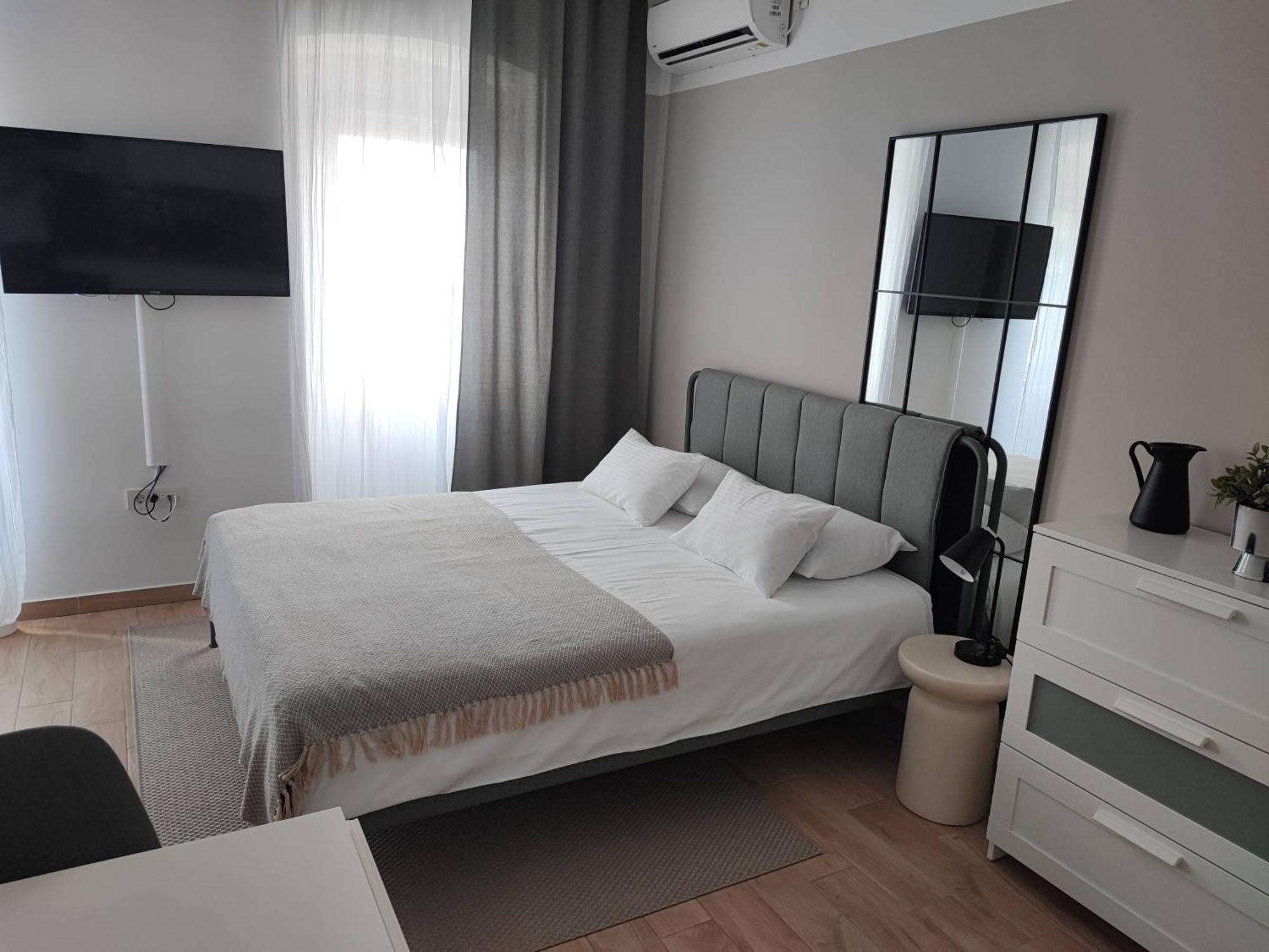 Agostini - Self Check-In Studios - Free Gated Parking On Site Rijeka Exterior foto